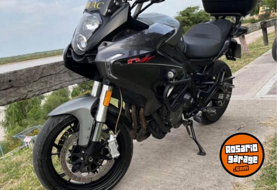 Motos - Otra marca Benelli TNT 600 gt 2019 Nafta 18000Km - En Venta