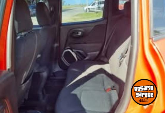 Camionetas - Jeep Jeep renegade sport 1.8 n 2018 Nafta 130000Km - En Venta
