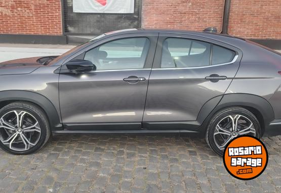 Autos - Fiat Fastback 2024 Nafta 36000Km - En Venta