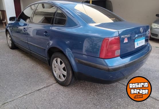 Autos - Volkswagen Passat 1.8T 1999 Nafta 235000Km - En Venta