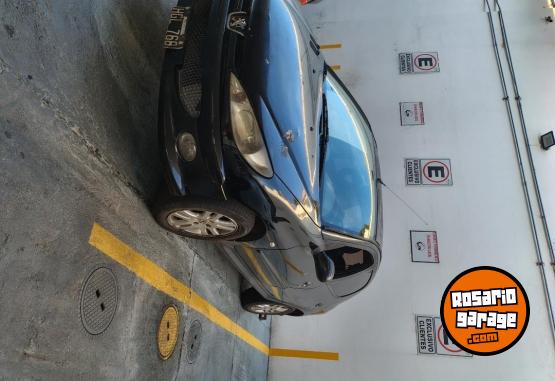 Autos - Peugeot XT 2008 Nafta 198000Km - En Venta