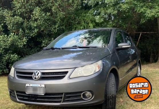 Autos - Volkswagen Voyage 2010 Nafta 165800Km - En Venta