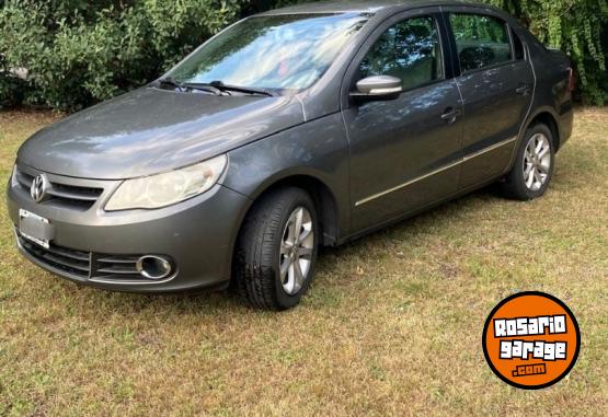 Autos - Volkswagen Voyage 2010 Nafta 165800Km - En Venta