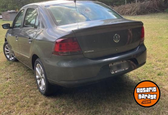 Autos - Volkswagen Voyage 2010 Nafta 165800Km - En Venta