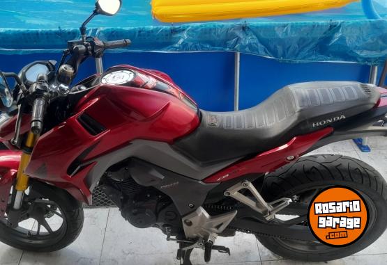 Motos - Honda Cb 2017 Nafta 42000Km - En Venta