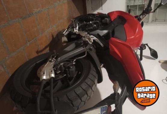 Motos - Gilera Naket 2017 Nafta 25000Km - En Venta