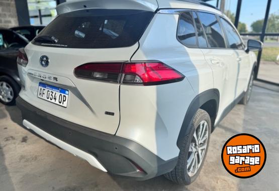 Camionetas - Toyota Corolla Cross Seg 2021 Nafta 50000Km - En Venta