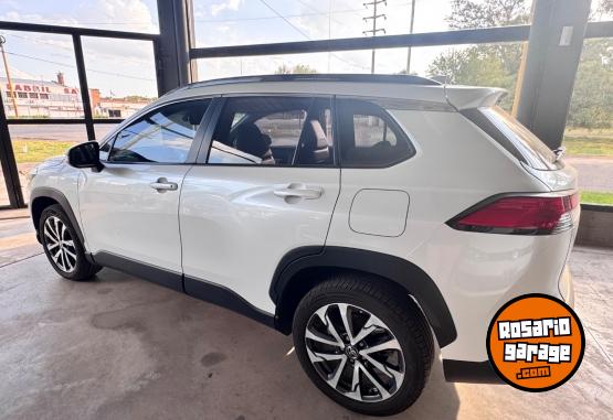 Camionetas - Toyota Corolla Cross Seg 2021 Nafta 50000Km - En Venta