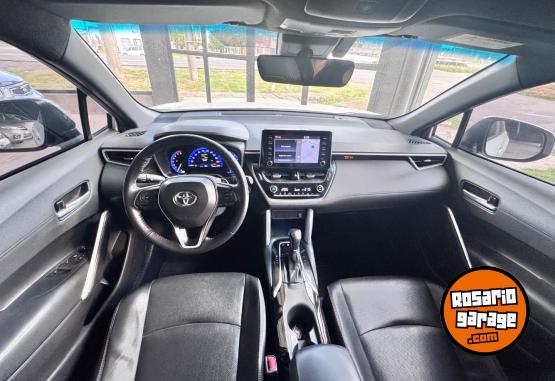 Camionetas - Toyota Corolla Cross Seg 2021 Nafta 50000Km - En Venta