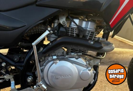 Motos - Honda XR 150 2023 Nafta 17000Km - En Venta