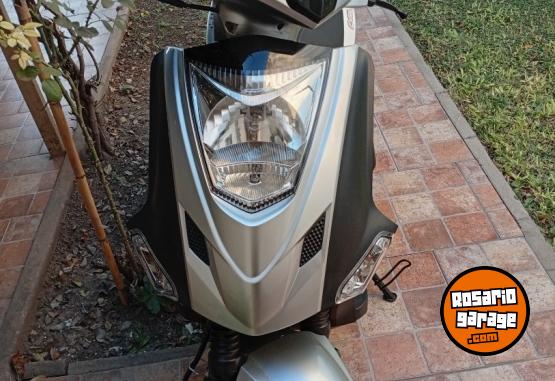 Motos - Kymco Agilit 125 2020 Nafta 7100Km - En Venta