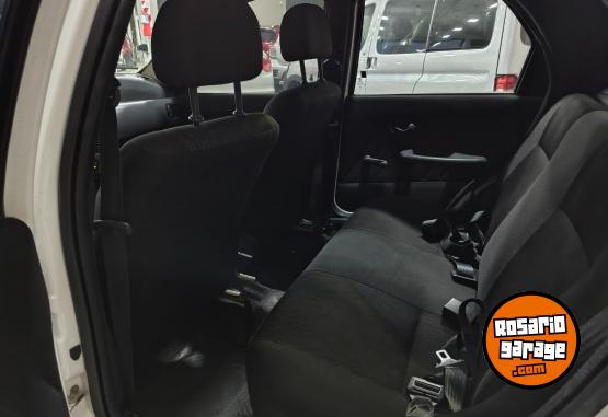 Autos - Fiat Siena 2013 GNC 144480Km - En Venta