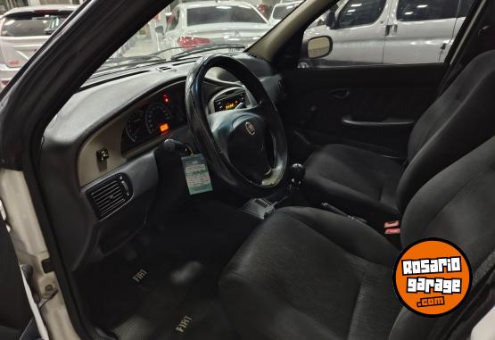 Autos - Fiat Siena 2013 GNC 144480Km - En Venta