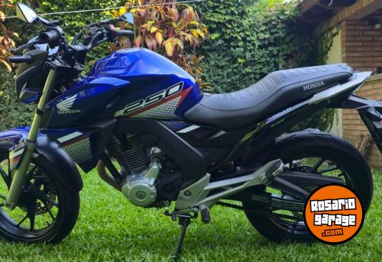 Motos - Honda Cb 250 2017 Nafta 41400Km - En Venta