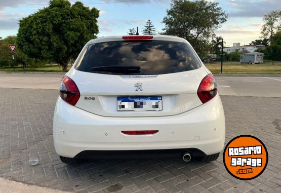 Autos - Peugeot 208 2017 Nafta 35000Km - En Venta