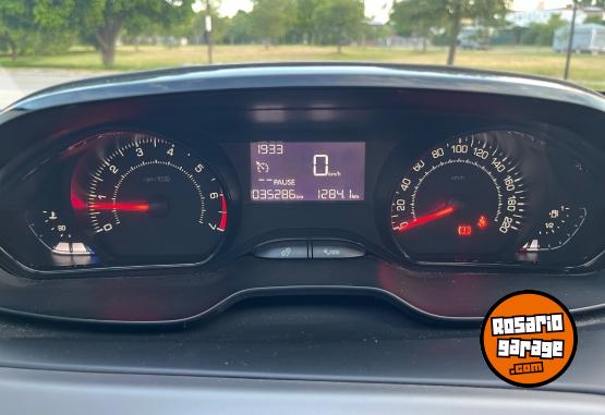 Autos - Peugeot 208 2017 Nafta 35000Km - En Venta