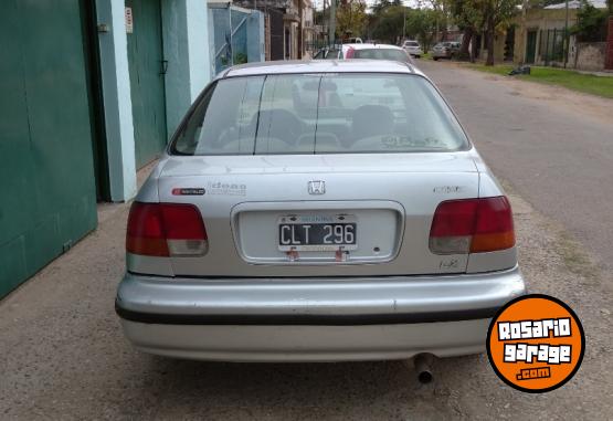 Autos - Honda Civic 1998 Nafta 111111Km - En Venta