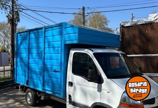 Utilitarios - Renault Master chasis cabina 2011 Diesel 390000Km - En Venta