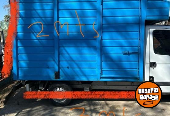 Utilitarios - Renault Master chasis cabina 2011 Diesel 390000Km - En Venta