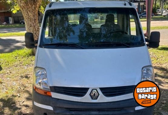 Utilitarios - Renault Master chasis cabina 2011 Diesel 390000Km - En Venta