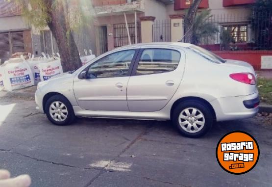 Autos - Peugeot 207 Compact 2011 Nafta 90000Km - En Venta