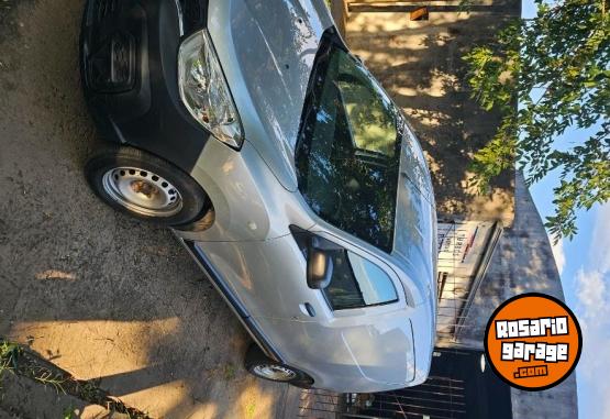 Utilitarios - Renault Kangoo 2018 Nafta 42000Km - En Venta