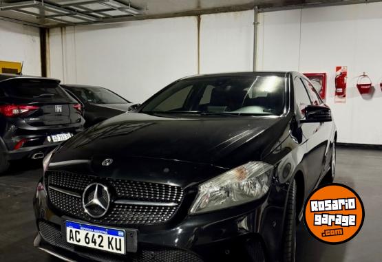Autos - Mercedes Benz A200 2018 Nafta 100000Km - En Venta