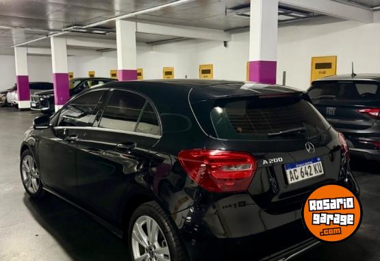 Autos - Mercedes Benz A200 2018 Nafta 100000Km - En Venta