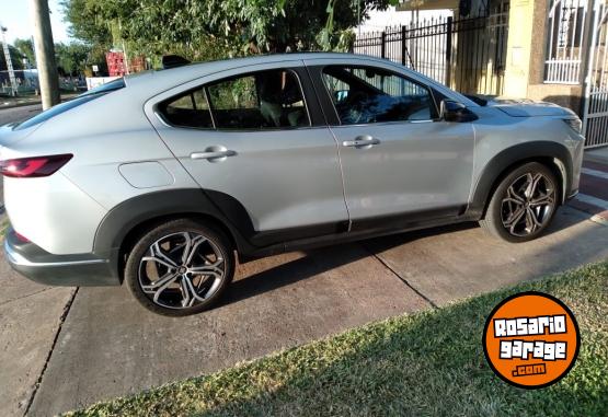 Autos - Fiat Fastback 2024 Nafta 2900Km - En Venta