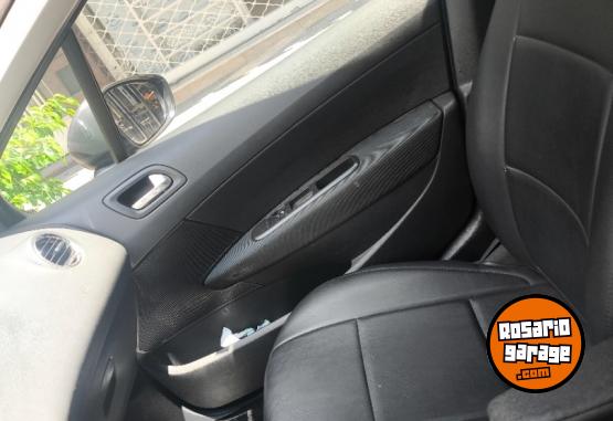 Autos - Peugeot Allure 1.6 2014 Nafta 111000Km - En Venta