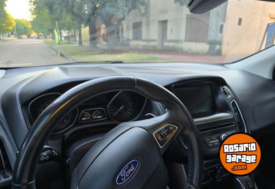 Autos - Ford Focus 2016 Nafta 105000Km - En Venta