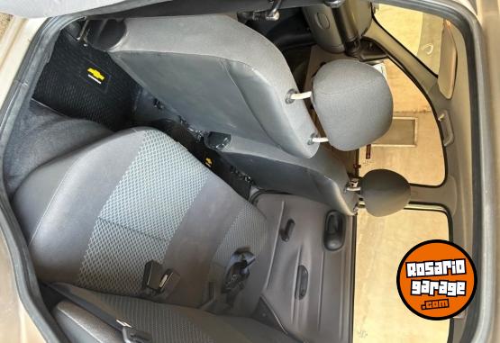 Autos - Chevrolet Classic 2012 Nafta 100000Km - En Venta