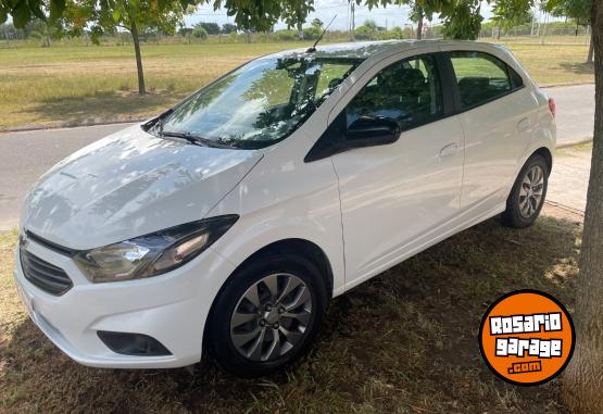 Autos - Chevrolet �nix Joy Black 2021 Nafta 57000Km - En Venta