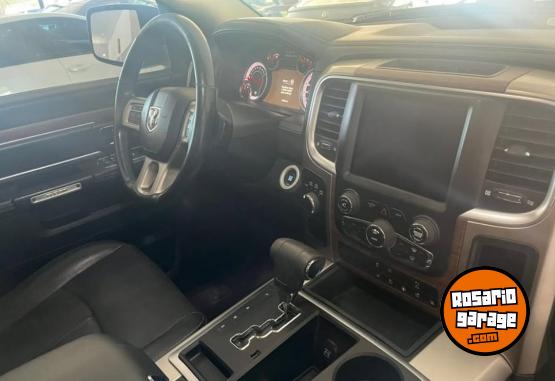 Camionetas - Chrysler Dodge RAM 1500 LARAMIER 2021 Nafta 92000Km - En Venta