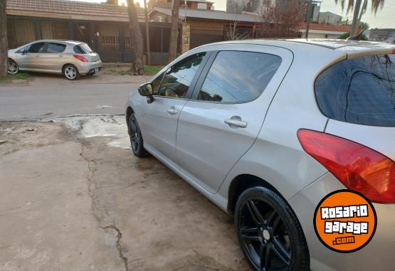 Autos - Peugeot 308 felline 2012 Nafta 133500Km - En Venta