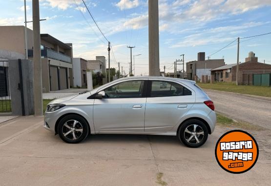 Autos - Chevrolet Onix LTZ 2017 Nafta 95000Km - En Venta