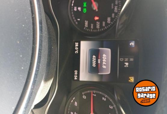 Autos - Mercedes Benz GLC 300 4 MATIC 2019 Nafta 41000Km - En Venta