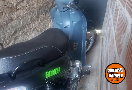 Motos - Corven Energy 2025 Nafta 657Km - En Venta