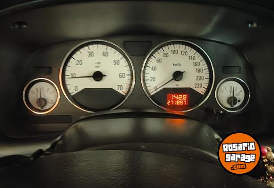 Autos - Chevrolet Astra Gls 2010 2.0 2010 Nafta 271000Km - En Venta