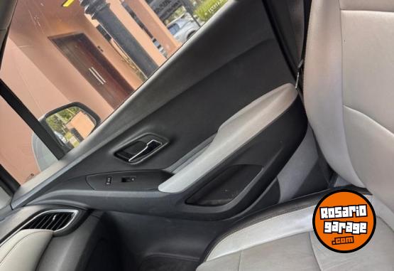Autos - Chevrolet Tracker Premier AWD 2020 Nafta 73000Km - En Venta