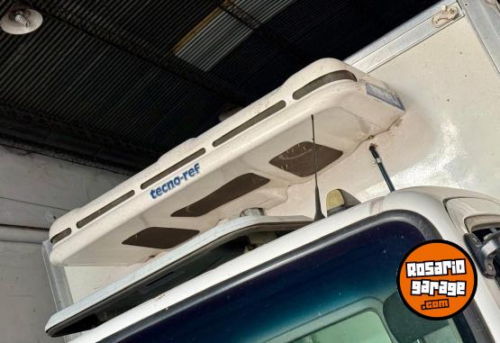 Camiones y Gr�as - Accelo 815 2018 - En Venta