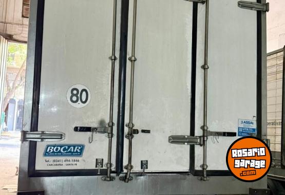 Camiones y Gr�as - Accelo 815 2018 - En Venta