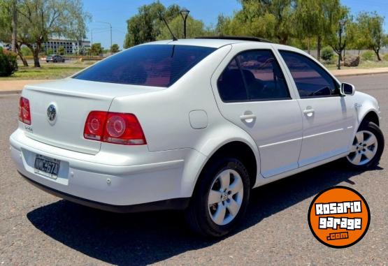 Autos - Volkswagen Bora 2014 Nafta 112700Km - En Venta