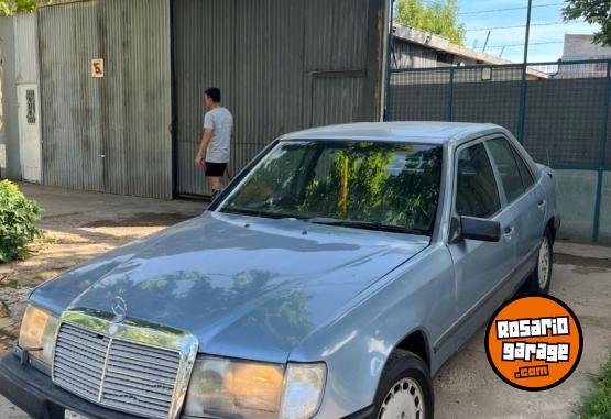 Autos - Mercedes Benz 250 D 1987 Diesel 111111Km - En Venta