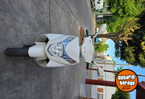 Motos - Honda Elite 2014 Nafta 35000Km - En Venta
