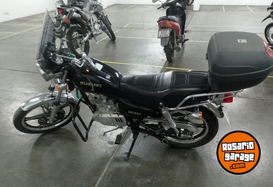 Motos - Suzuki GN 125 2023 Nafta 4100Km - En Venta