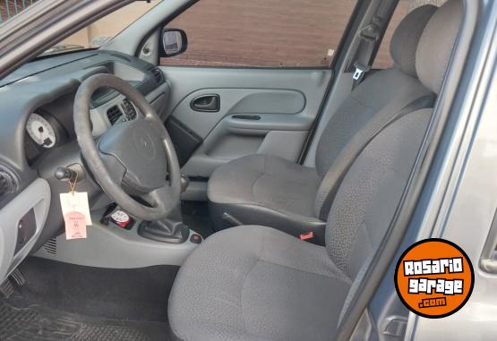 Autos - Renault Clio 2 2010 Nafta 106000Km - En Venta