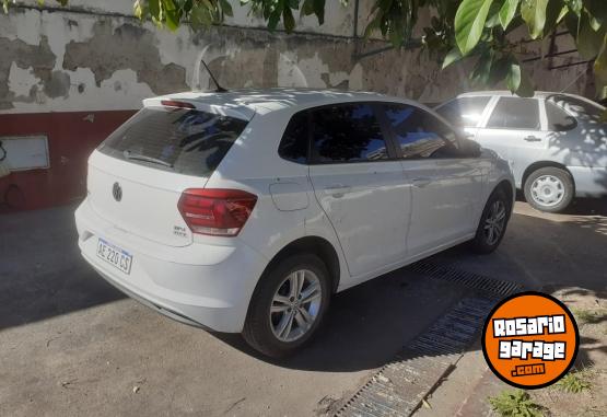 Autos - Volkswagen Polo Trendline 2020 Nafta 110000Km - En Venta