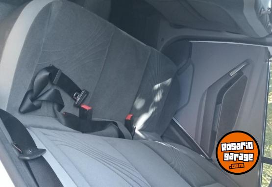 Autos - Chevrolet Agile 2010 Nafta 127700Km - En Venta