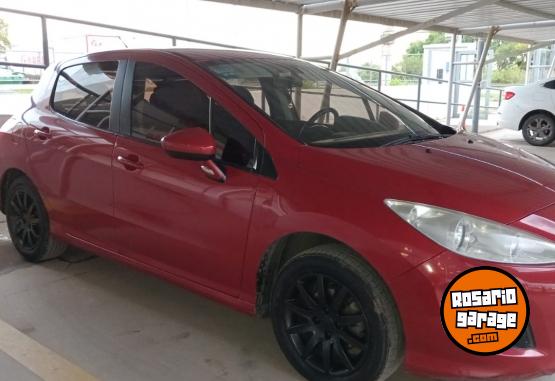 Autos - Peugeot 308 2013 Nafta 140000Km - En Venta